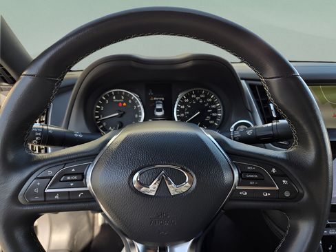 Used 2022 INFINITI Q60 3.0t Luxe w/ Essential Package AWD/4WD image 19