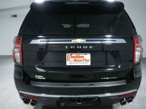 Used 2021 Chevrolet Tahoe Premier AWD/4WD image 8