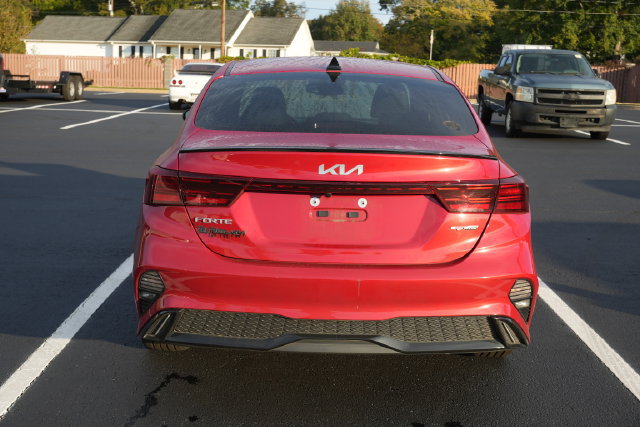 Used 2024 Kia Forte GT-Line FWD image 16