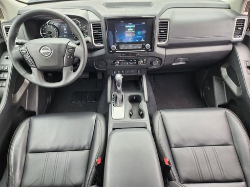 Used 2024 Nissan Frontier SL w/ Technology Package image 26