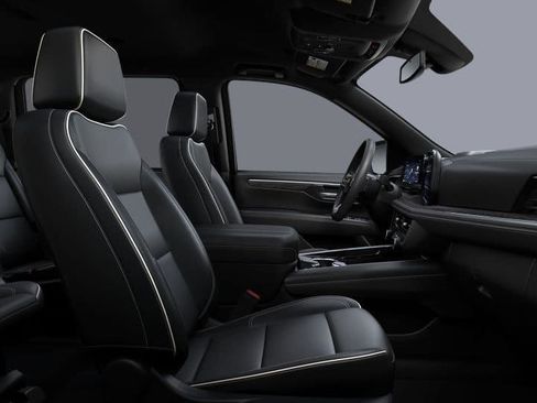 New 2026 Chevrolet Suburban Premier image 12