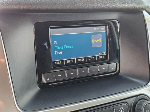 Used 2015 Chevrolet Suburban LS AWD/4WD image 22