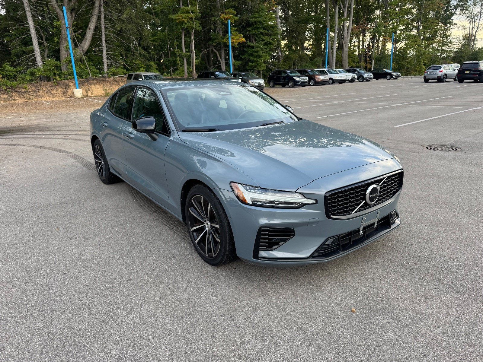 Used 2023 Volvo S60 T8 Plus AWD/4WD image 3