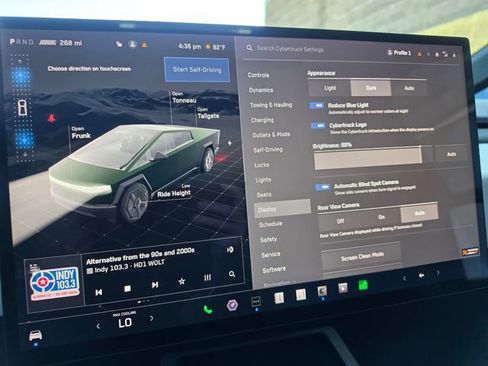 Used 2024 Tesla Cybertruck Cyberbeast AWD/4WD image 44
