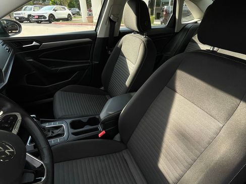 Used 2024 Volkswagen Jetta S FWD image 20