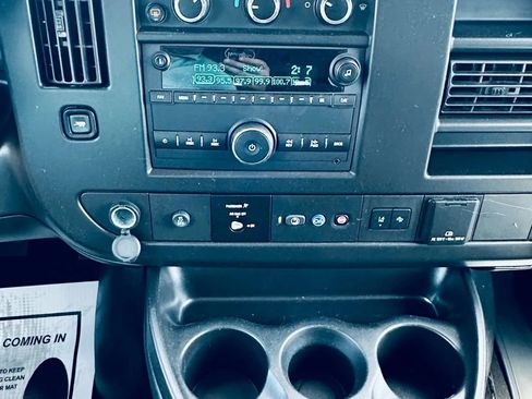 Used 2023 Chevrolet Express 3500 LT w/ LT Preferred Equipment Group image 12