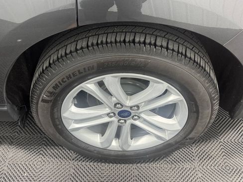 Used 2019 Ford Edge SEL w/ Equipment Group 201A AWD/4WD image 45