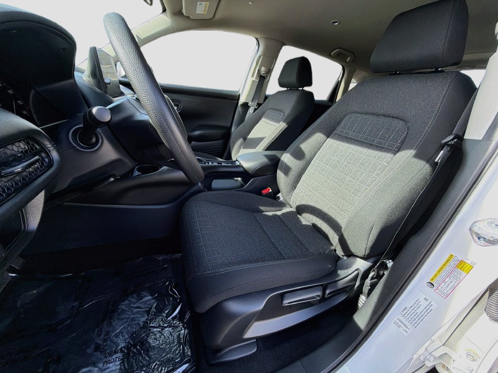 Certified 2026 Honda HR-V LX image 19