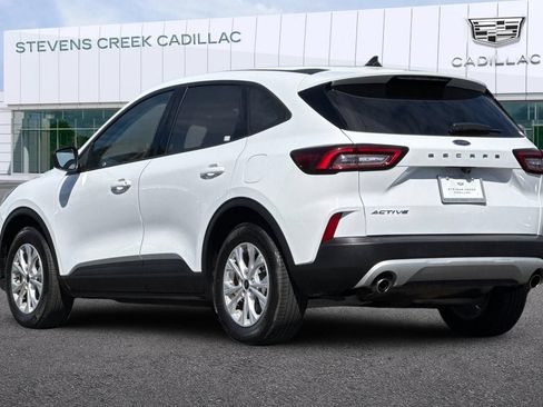 Used 2025 Ford Escape Active FWD image 5