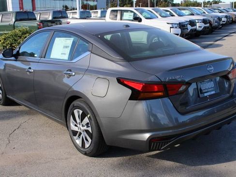 New 2025 Nissan Altima 2.5 S image 5