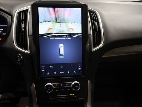 Used 2024 Ford Edge SEL image 26
