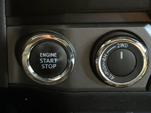 Used 2023 Toyota Tacoma TRD Sport w/ Black Out Package (TMS) AWD/4WD image 28
