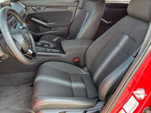 Used 2025 Honda Civic Sport image 15