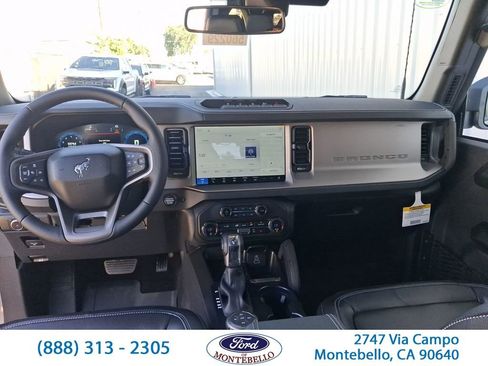 New 2026 Ford Bronco Outer Banks w/ Sasquatch Package AWD/4WD image 13