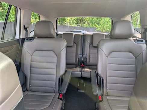 Certified 2025 Volkswagen Atlas SEL AWD/4WD image 20