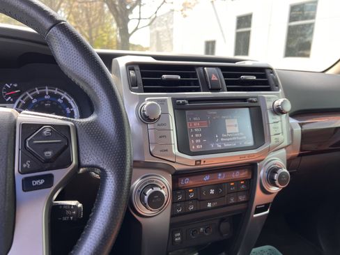 Used 2017 Toyota 4Runner Limited image 31