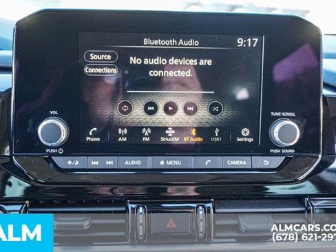 Used 2024 Nissan Pathfinder SV image 38