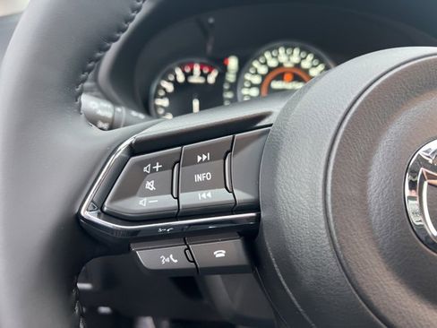 New 2025 MAZDA CX-5 AWD 2.5 S w/ Premium Plus Pkg image 33