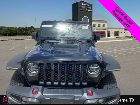 Used 2022 Jeep Gladiator Rubicon w/ LED Lighting Group AWD/4WD image 7