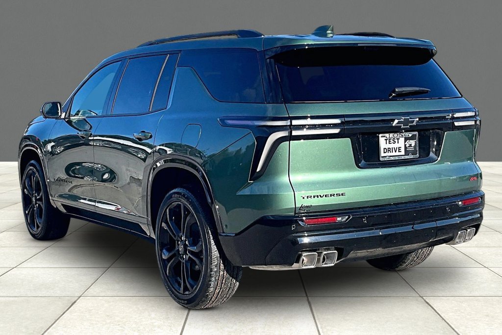 New 2027 Chevrolet Traverse RS w/ LPO, Floor Liner Package FWD image 3