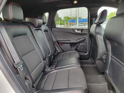 Certified 2023 Ford Escape ST-Line w/ Tech Pack #1 AWD/4WD image 23