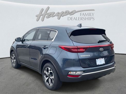 Used 2021 Kia Sportage LX image 32