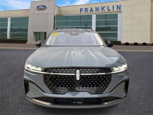 New 2026 Lincoln Nautilus Black Label w/ Jet Appearance Package image 2