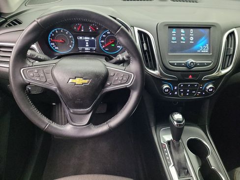 Used 2018 Chevrolet Equinox LT FWD image 22