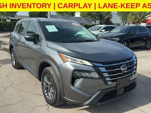 Used 2024 Nissan Rogue S AWD/4WD image 1