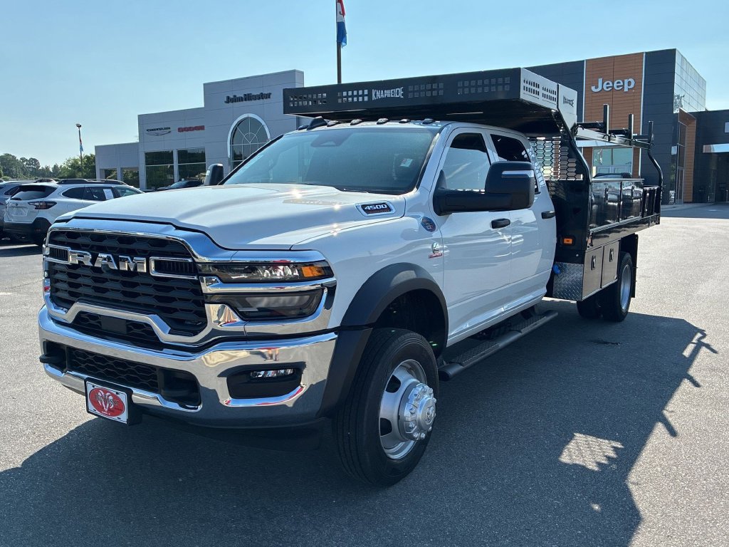 New 2026 RAM 4500 Tradesman AWD/4WD image 8