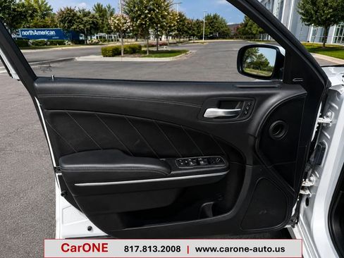 Used 2022 Dodge Charger Scat Pack RWD image 33