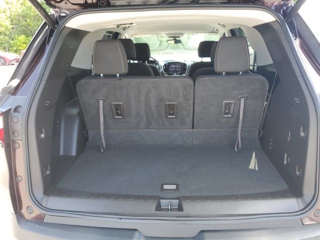 Used 2021 Chevrolet Traverse LT FWD image 9