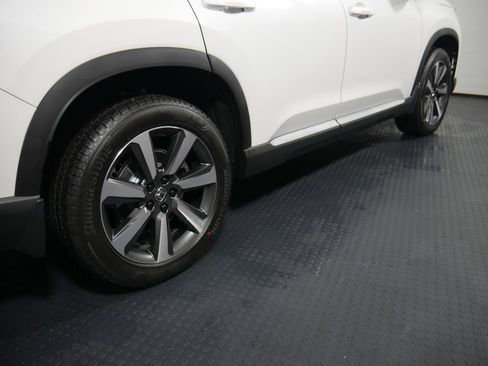 New 2026 Honda Pilot Touring image 5