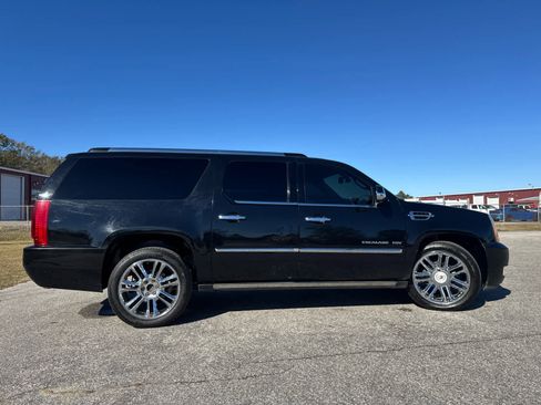 Used 2014 Cadillac Escalade ESV Platinum image 8