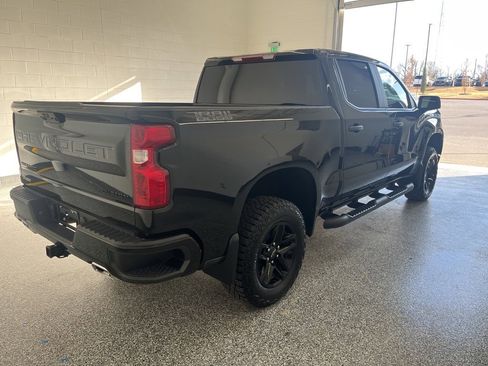Used 2025 Chevrolet Silverado 1500 Custom Trail Boss w/ Midnight Edition image 7