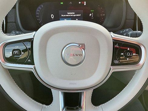 New 2026 Volvo XC90 T8 Ultra w/ Protection Package Premier AWD/4WD image 22
