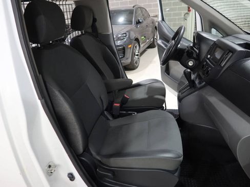 Used 2020 Nissan NV200 SV FWD image 13