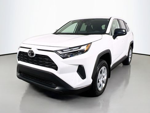 Used 2025 Toyota RAV4 LE image 10