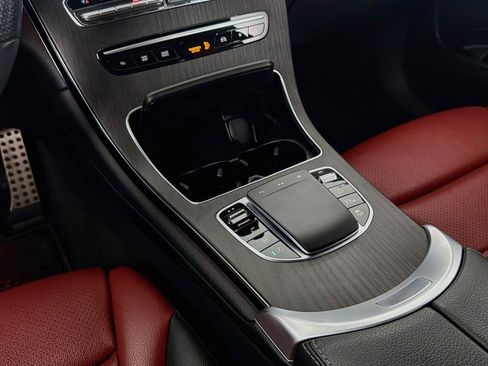 Certified 2022 Mercedes-Benz GLC 300 4MATIC w/ AMG Line image 7