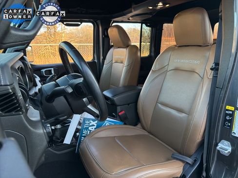 Used 2022 Jeep Wrangler Unlimited Rubicon 4xe w/ Cold Weather Group image 25