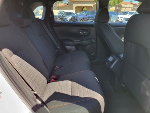 Used 2025 Honda HR-V Sport image 12