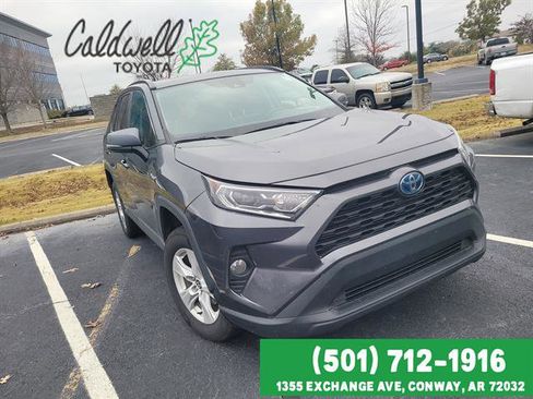 Used 2021 Toyota RAV4 XLE w/ Convenience Package image 34