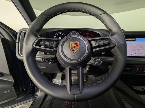 Certified 2024 Porsche Cayenne S AWD/4WD image 39
