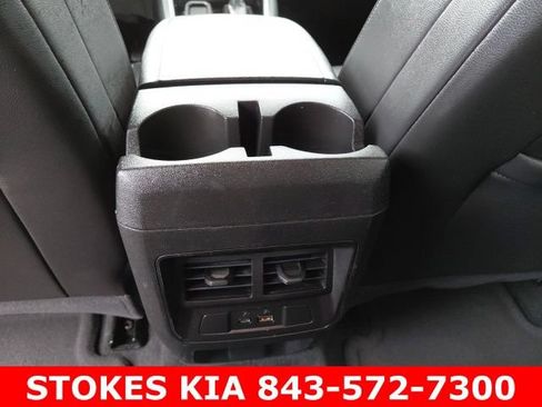 Used 2023 Chevrolet Colorado LT w/ LT Convenience Package III RWD image 26