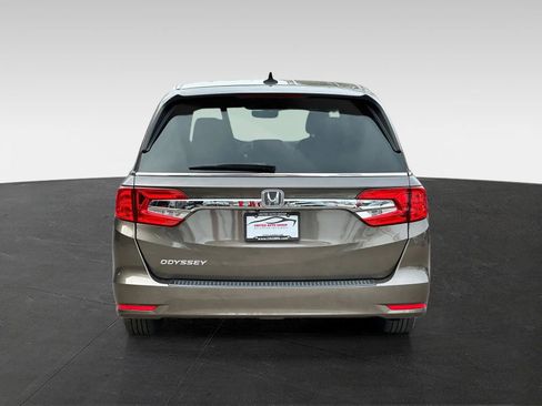 Used 2018 Honda Odyssey EX-L image 6