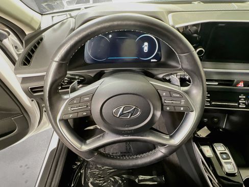 Used 2023 Hyundai Sonata Limited FWD image 11