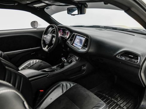 Used 2021 Dodge Challenger SRT Hellcat Redeye image 51