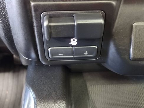Used 2021 GMC Sierra 1500 AT4 w/ AT4 Premium Package AWD/4WD image 43