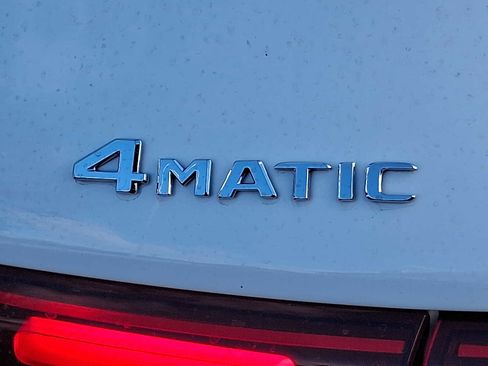 Used 2026 Mercedes-Benz GLB 250 4MATIC image 28