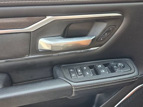 Used 2025 RAM 1500 Laramie w/ Sport Appearance Package AWD/4WD image 30